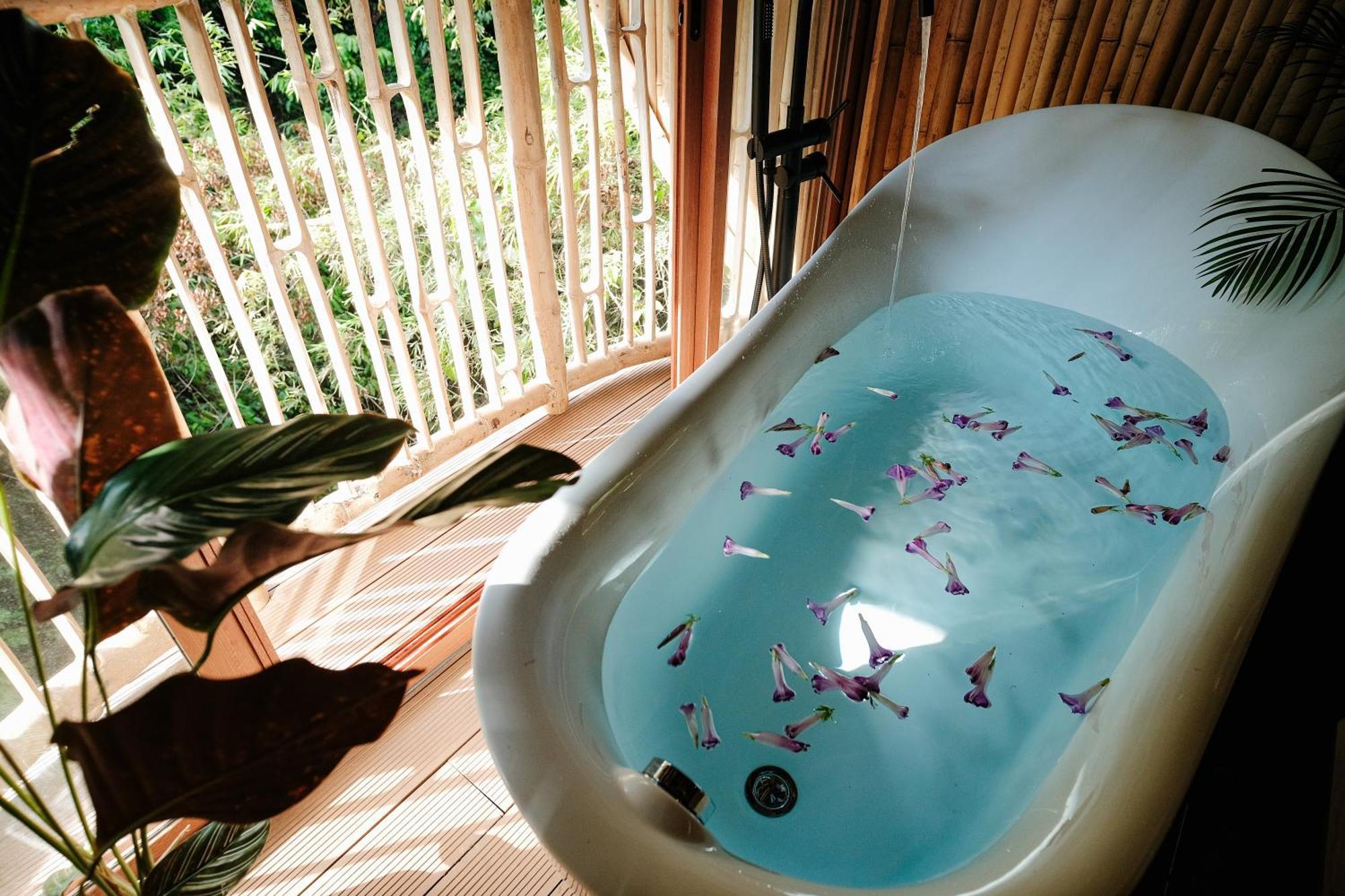 Villa Treehouse De Valentine Balamban Exterior foto